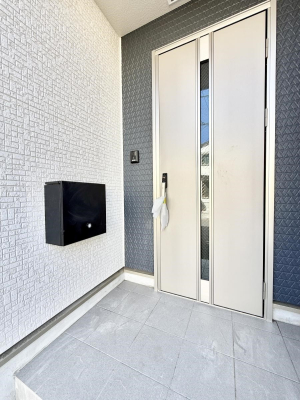 ���� �O�ρ� �V���v���Ŕ������A�Z�܂��̑���ۂ��ʂ錺�ւł�