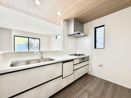 �L�b�`�� ���������������̖��@��������A���ʂȃL�b�`��