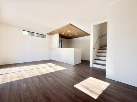 ���r���O �����������������Ɠ��ʂɂ���A�e���̋��