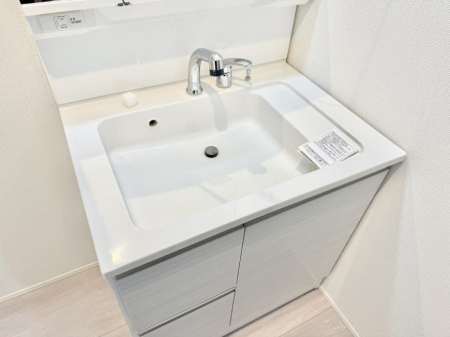 ���̑����� �ݔ����ׂ��������܂Ő􂢂₷���֗��ȃn���h�V�����[�t��