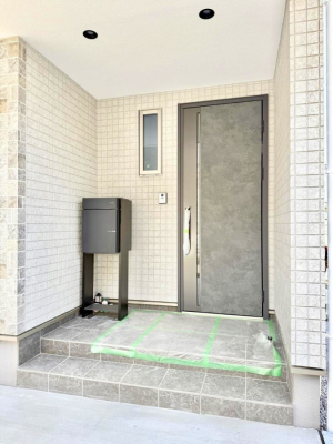 ���� �O�ρ� �V���v���Ŕ������A�Z�܂��̑���ۂ��ʂ錺�ւł�