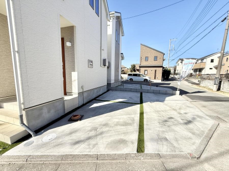  �O�ρ������̒��Ԃ����K��