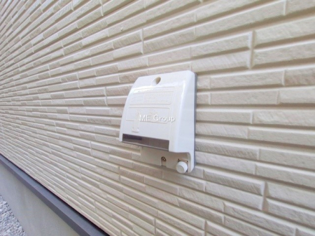 ���̑����� �ݔ������O�ɓd���R���Z���g������΁A�������@�ő���O�ǂ�|������ȂǕ֗��ł��B