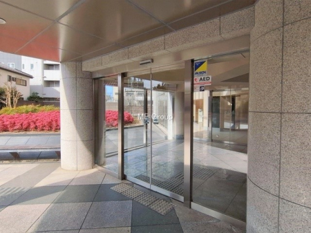 �G���g�����X �O�ρ��������̂���G���g�����X�͉��K�Ȗ����̎n�܂�����o���܂�