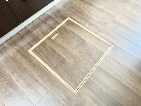 ���̑����� �ݔ����B�ꂽ���[�X�y�[�X�ŉƑS�̂��X�b�L��