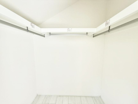 ���[ ����