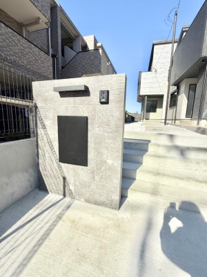 ���� �O�ρ� �V���v���Ŕ������A�Z�܂��̑���ۂ��ʂ錺�ւł�