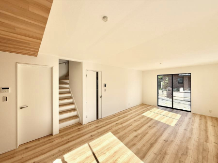 ���r���O �������Ƒ��̎��Ԃ��ʂ�A���K�Ŗ��������