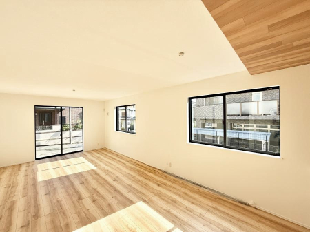 ���r���O �������S���������ꏊ�A�������߂����郊�r���O