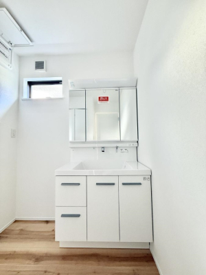 ���ʑ�E���ʏ� �������Ƒ��݂�Ȃ��g���₷���z�u�ł�