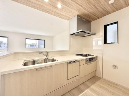 �L�b�`�� ���������y���݂ƐH�ׂ�K����͂���L�b�`��