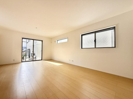 ���r���O �������V���v���������ґ�A��؂Ȑl�Ɖ߂����S���قǂ�����