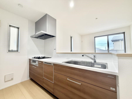 �L�b�`�� ���������y���݂ƐH�ׂ�K����͂���L�b�`��