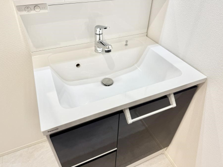 ���̑����� �ݔ����K��҂��m�F�ł��Ĉ��S���������܂�