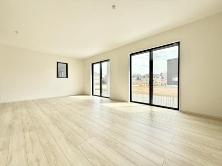 ���r���O ���������ƕ���������A�����b�N�X�ł�����