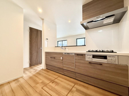 �L�b�`�� �������V���v���Ŕ������S�n�悢���Ԃ𐶂ރL�b�`�����