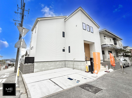 ���n�O�ώʐ^ �O�ρ��J�����̂���p�n�œ��X�̕�炵�ɂ�Ƃ��