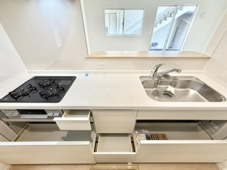 �L�b�`�� �������Ƒ����J��[�߂�A������̂���L�b�`��