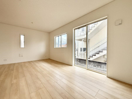 ���r���O �������S���������ꏊ�A�������߂����郊�r���O