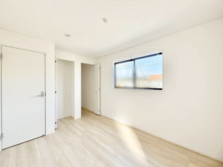 �Q�� �������Ƌ�����܂��z�u����΍L�X�Ƃ�����Ԃ��g�������₷���A�����b�N�X�������Ԃ��߂����܂�