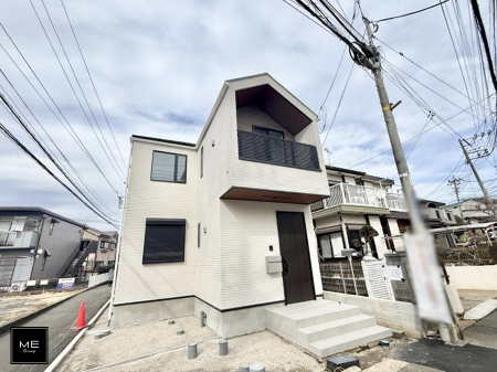 ���n�O�ώʐ^ �O�ρ��V������炵���n�܂�ꏊ�ŁA�Ƒ����J��[�߂�