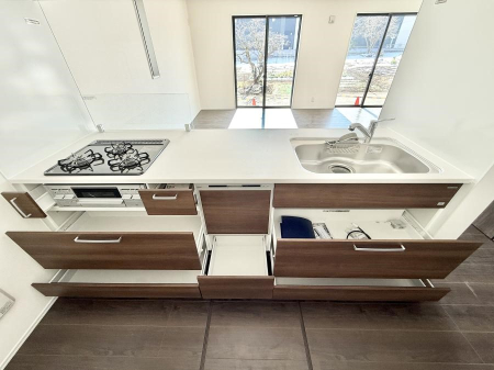 �L�b�`�� �������Ƒ����J��[�߂�A������̂���L�b�`��