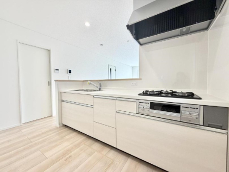 �L�b�`�� �����������������Ɗy�����Ȃ�A���K�ȃL�b�`�����