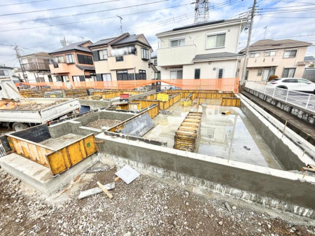 ���n�O�ώʐ^ �O�ρ��V������炵���n�܂�ꏊ�ŁA�Ƒ����J��[�߂�