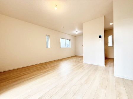 ���r���O ���������R�Ɖ�b�����܂��A�S�n�悢�ЂƂƂ�