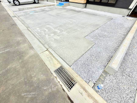  �O�ρ��J�[�X�y�[�X�L