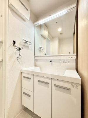 ���ʑ�E���ʏ� �������Ƒ��݂�Ȃ��g���₷���z�u�ł�