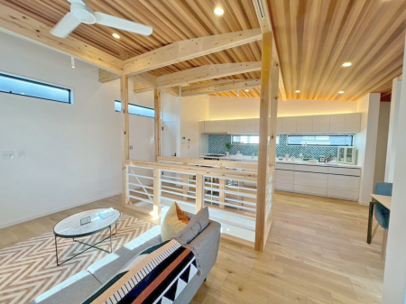 ���r���O �������S���������ꏊ�A�������߂����郊�r���O