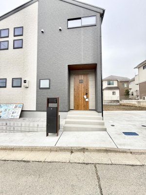 ���� �O��