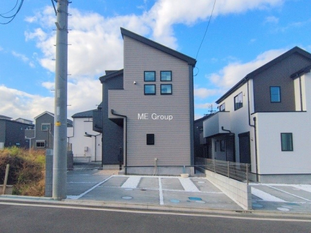 ���n�O�ώʐ^ �O�ρ��V������炵���n�܂�ꏊ�ŁA�Ƒ����J��[�߂�