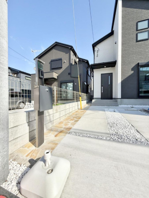 ���� �O�ρ� �V���v���Ŕ������A�Z�܂��̑���ۂ��ʂ錺�ւł�