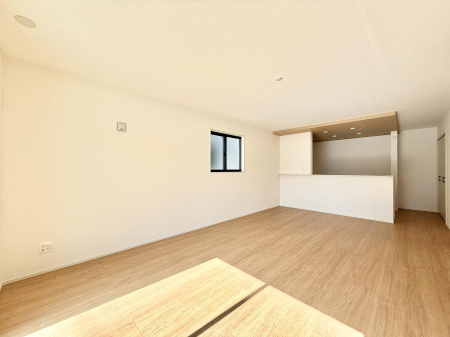 ���r���O ���������R�Ɖ�b�����܂��A�S�n�悢�ЂƂƂ�