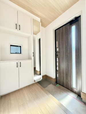 ���� ������ �V���v���Ŕ������A���K�ȕ�炵�̓����