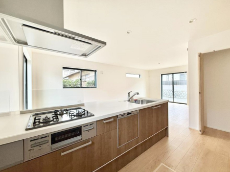 �L�b�`�� �����������������Ɗy�����Ȃ�A���K�ȃL�b�`�����