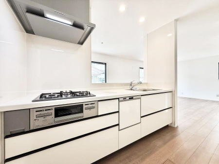 �L�b�`�� �������Ƒ����J��[�߂�A������̂���L�b�`��