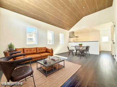 ���r���O ����