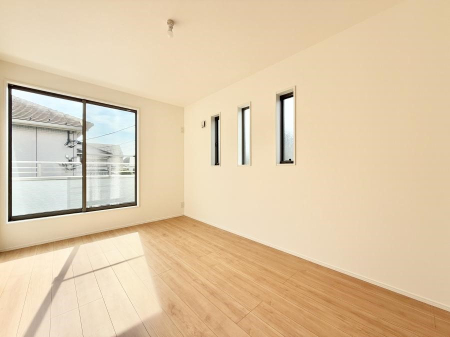 ���̑����� �������D��ŉ��₩�Ȏ��Ԃ��������