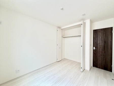 �q������ ����