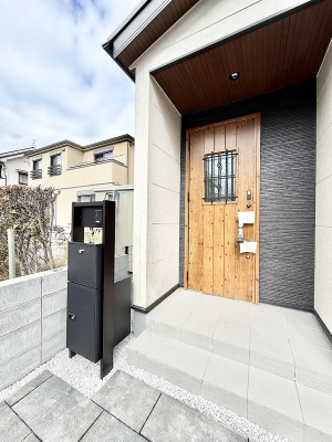 ���� �O��