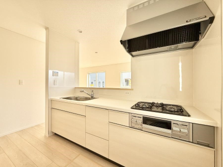 �L�b�`�� �������Ƒ����J��[�߂�A������̂���L�b�`��