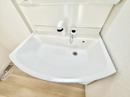 ���̑����� �ݔ����ׂ��������܂Ő􂢂₷���֗��ȃn���h�V�����[�t��