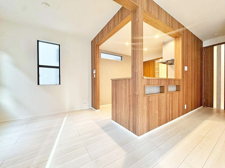 ���r���O �����������������Ɠ��ʂɂ���A�e���̋��