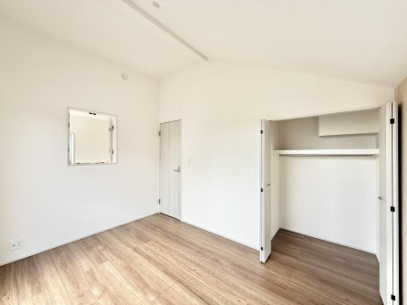 �q������ �������Ƌ�⃌�C�A�E�g�����R�ɔz�u�ł��邽�ߎg�����肪�ǂ����K�ɉ߂����܂�