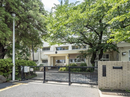 ���ӊ� ���w�Z 440m ���l�s�����a�c���w�Z