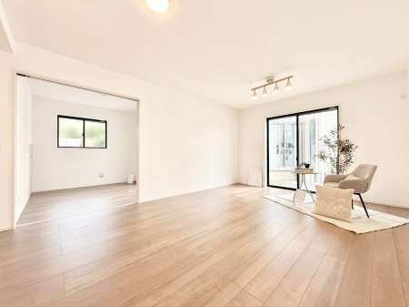 ���̑����� �������Ƒ��̏Ί炪���ӂ��A���났�̋��