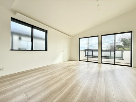 ���r���O ���������C�ɓ���̏ꏊ�ŁA�̂�т�Ƃ������Ԃ�